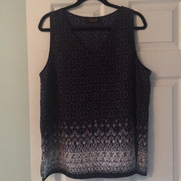 Renee C. Tops - V neck tank
